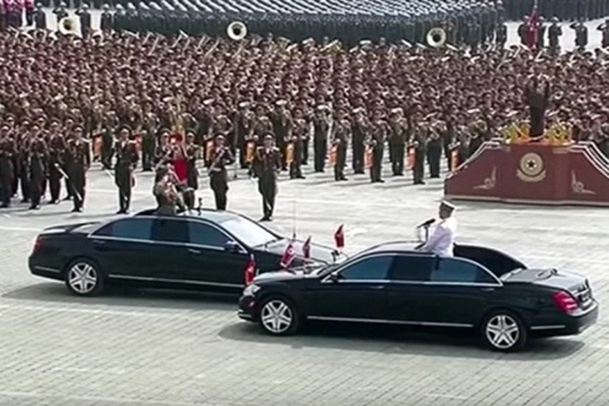 &quot;Soi&quot; Mercedes S600 chong dan cua lanh dao Kim Jong Un-Hinh-2